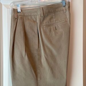 Men’s Orvis Khaki Pants
